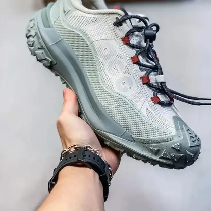Nike de trail con suela de tacos, zapatilla de trail con tacos